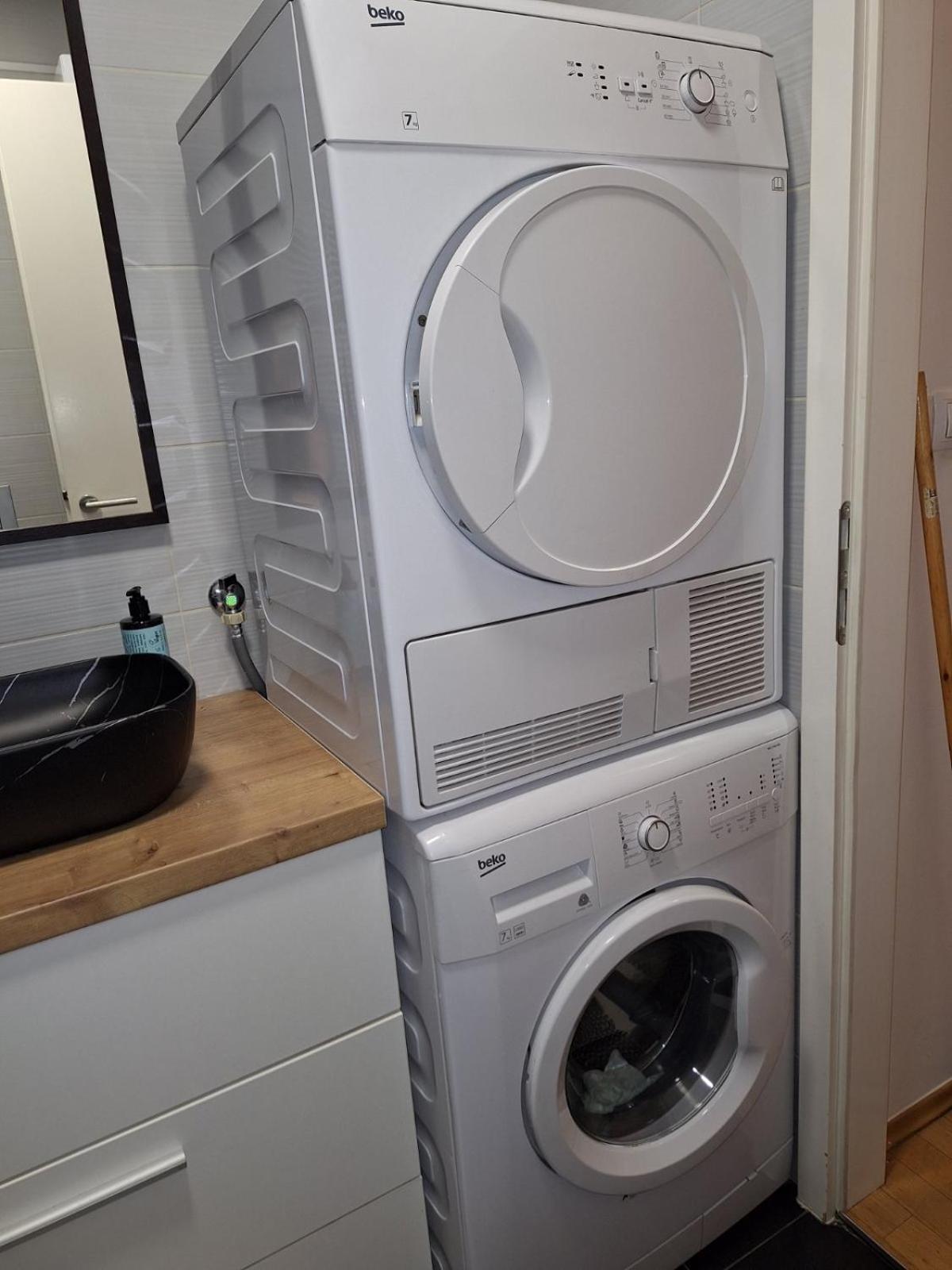 Apartman Lory, Zagreb, Downtown, With Own Parking In The Garage Eksteriør billede
