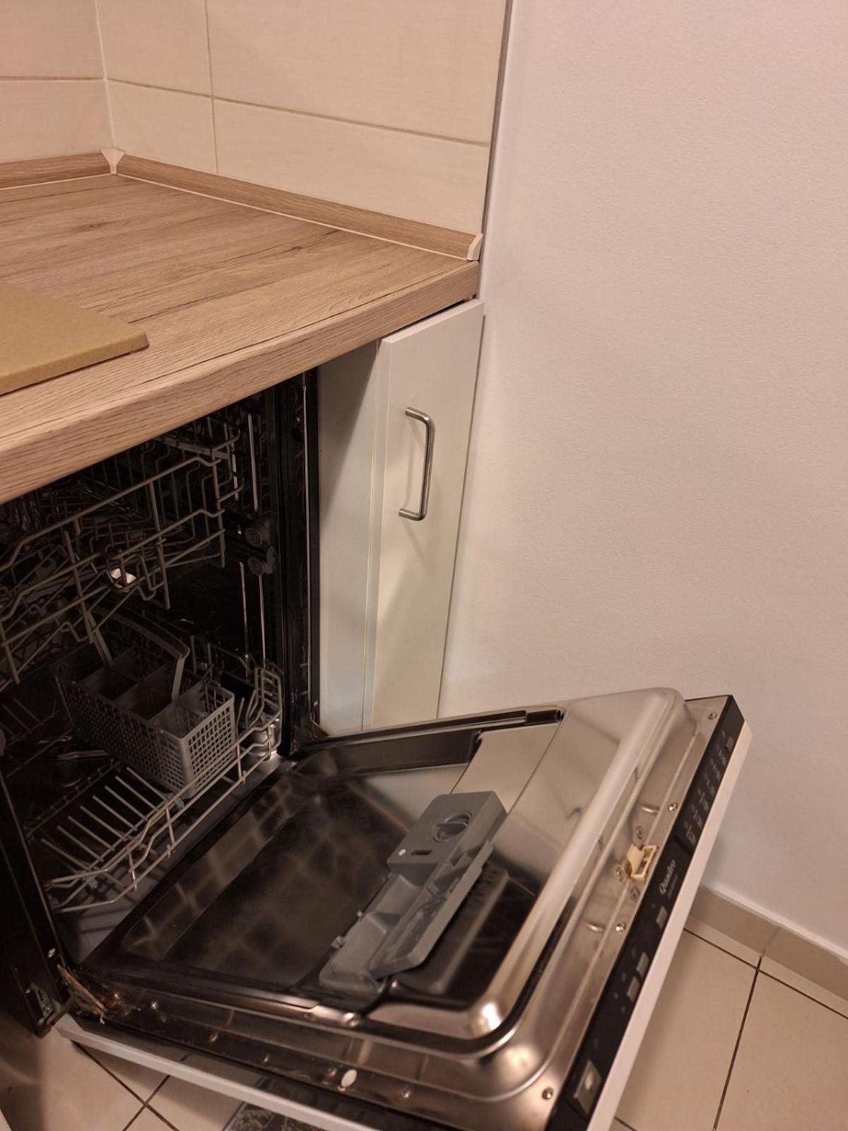 Apartman Lory, Zagreb, Downtown, With Own Parking In The Garage Eksteriør billede